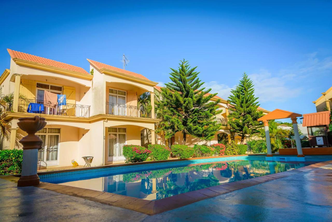 Filles Des Iles Villa Mont-Choisy Exteriör bild